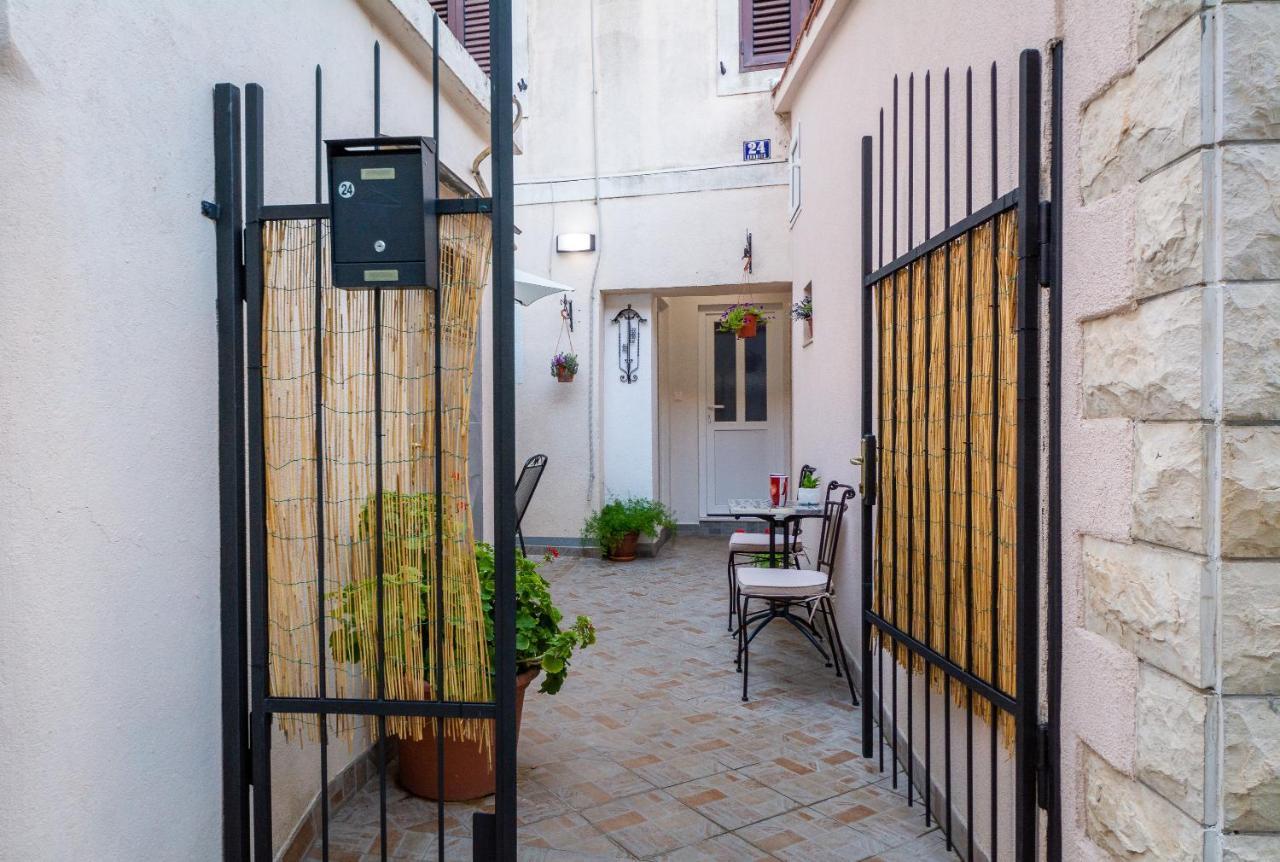 Guesthause Arbor Split Exterior photo